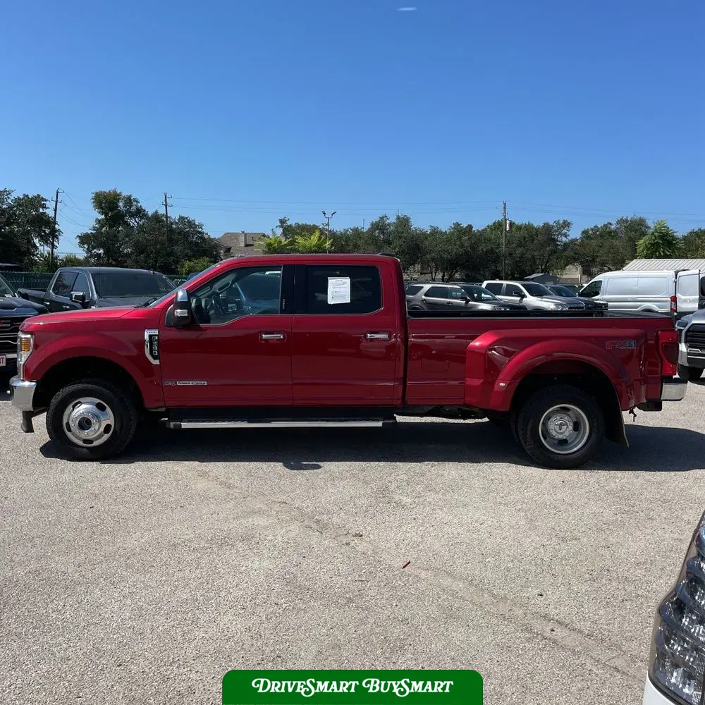 2022 Ford F-350 Super Duty Lariat