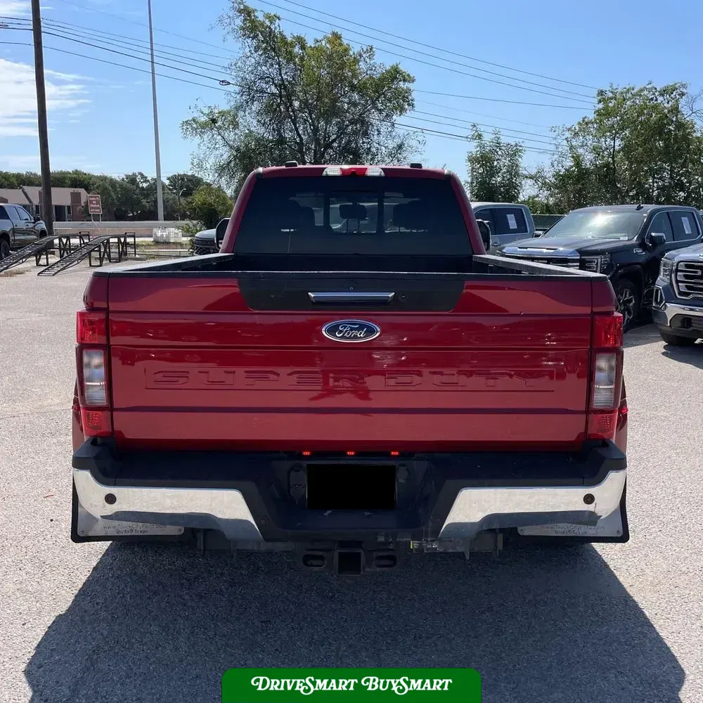 2022 Ford F-350 Super Duty Lariat
