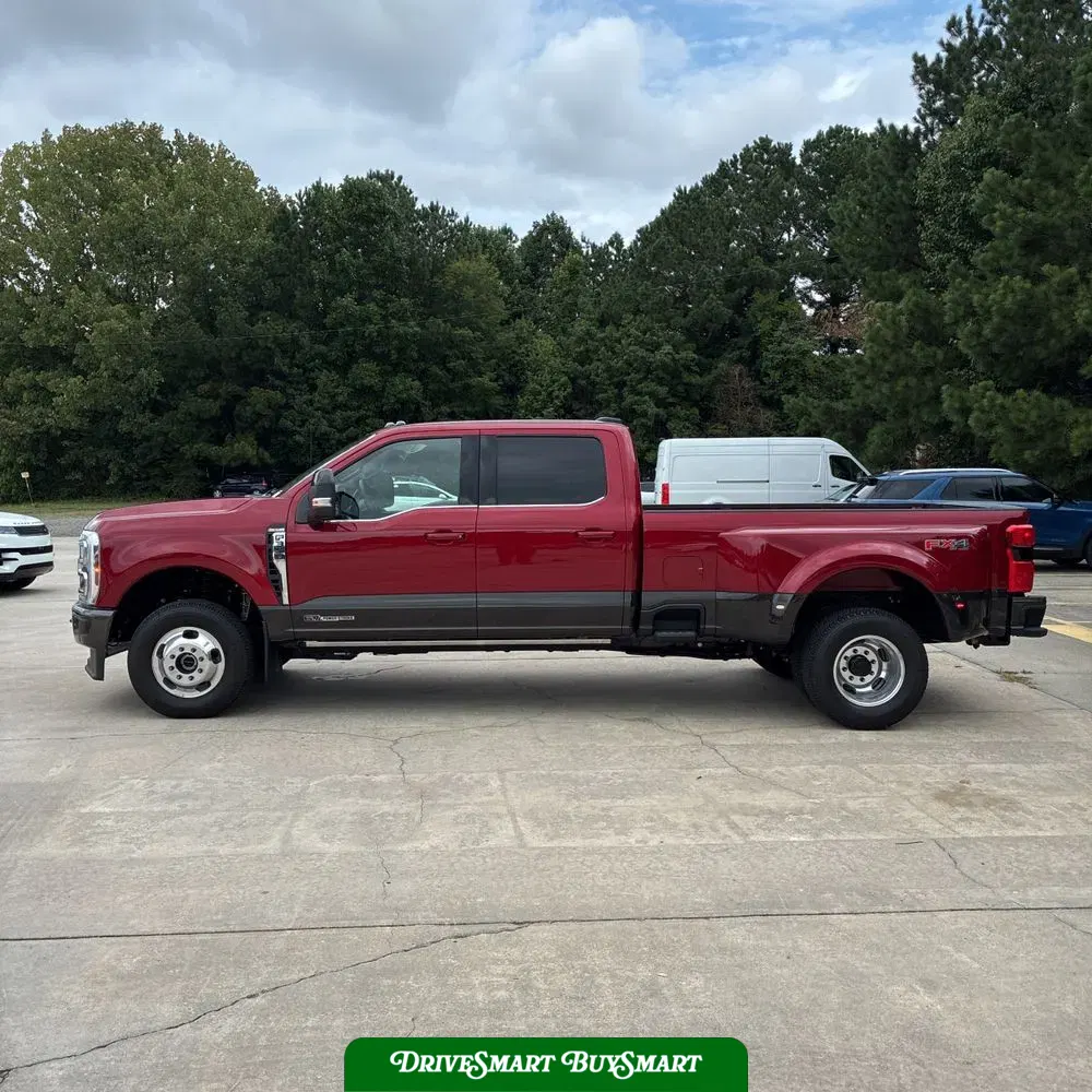 2025 Ford F-350 Super Duty King Ranch