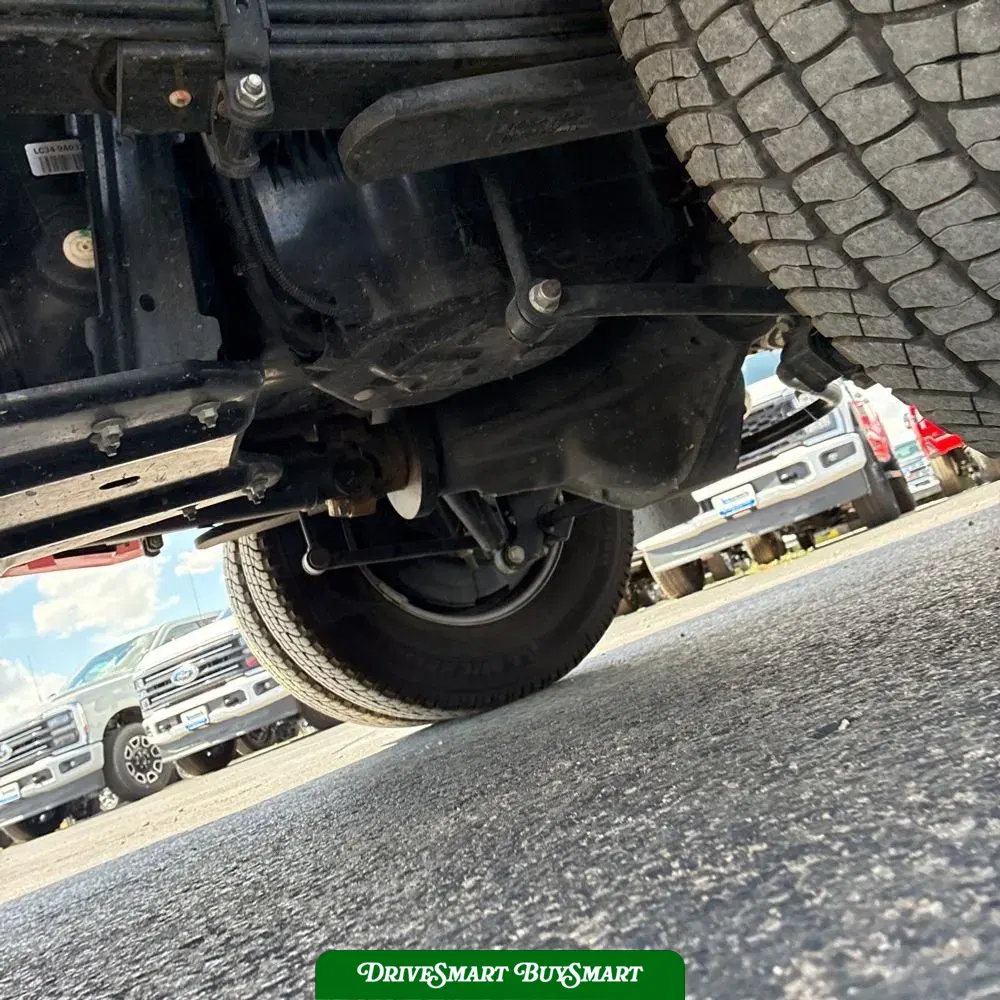 2025 Ford F-350 Super Duty Lariat