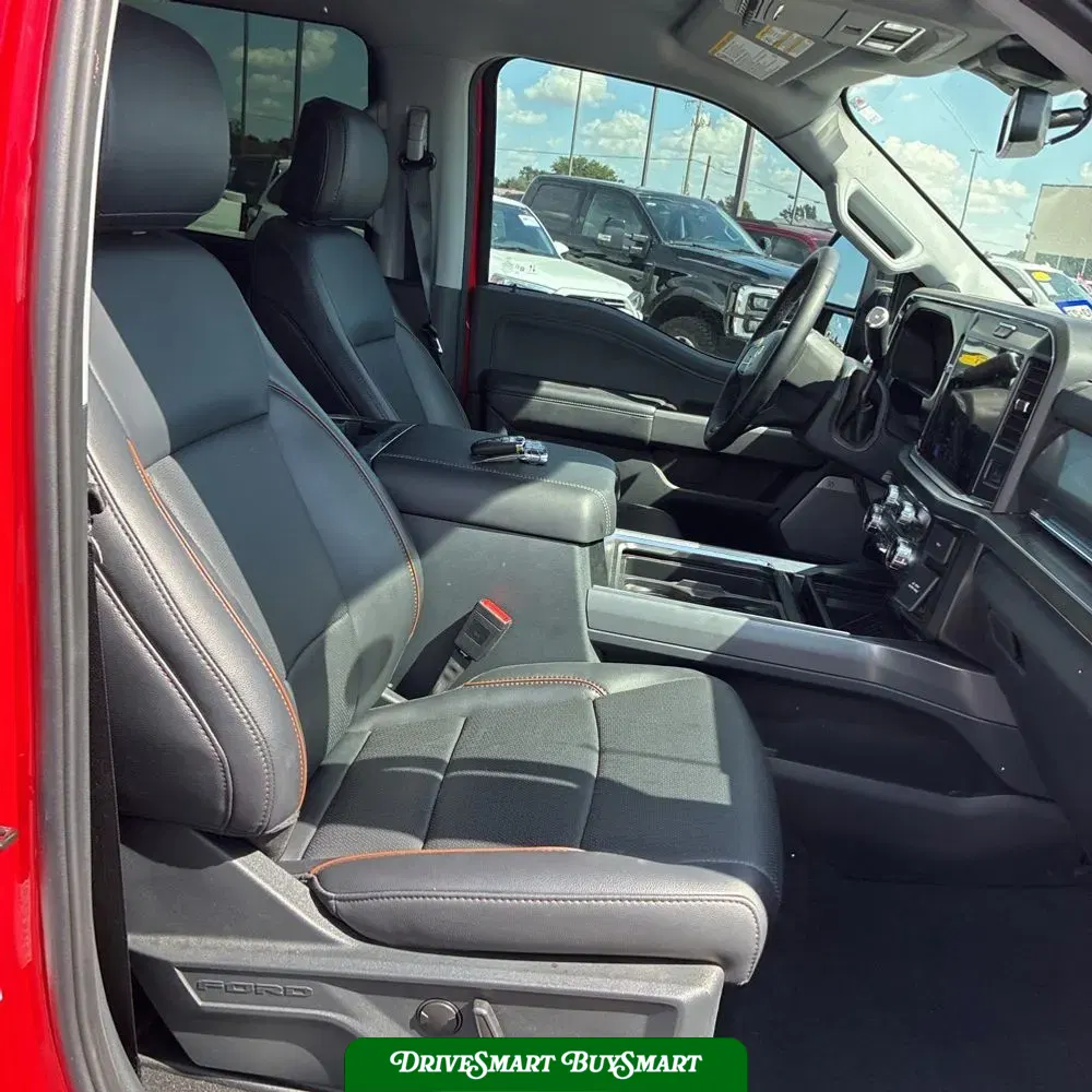 2025 Ford F-350 Super Duty Lariat