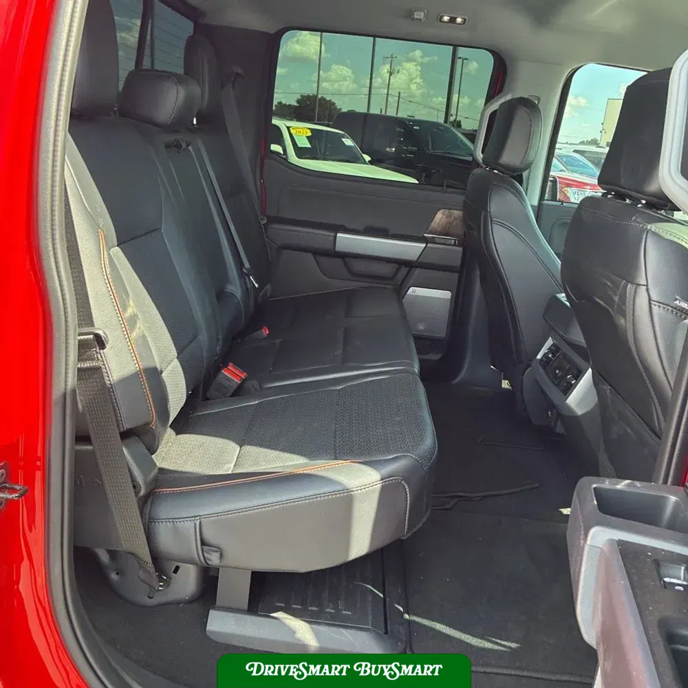 2025 Ford F-350 Super Duty Lariat