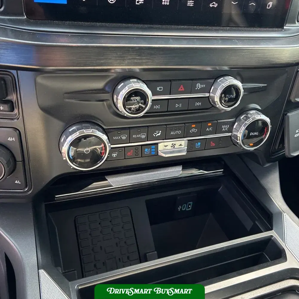 2025 Ford F-350 Super Duty Lariat