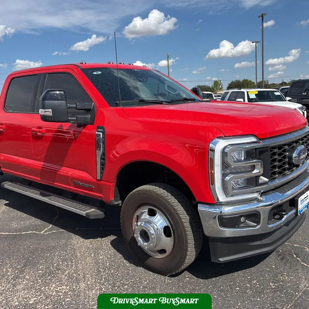 2025 Ford F-350 Super Duty Lariat