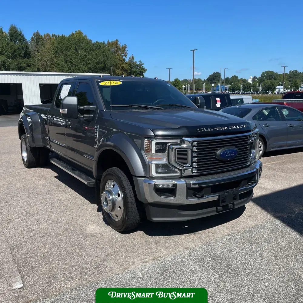 2022 Ford F-450 Super Duty Lariat