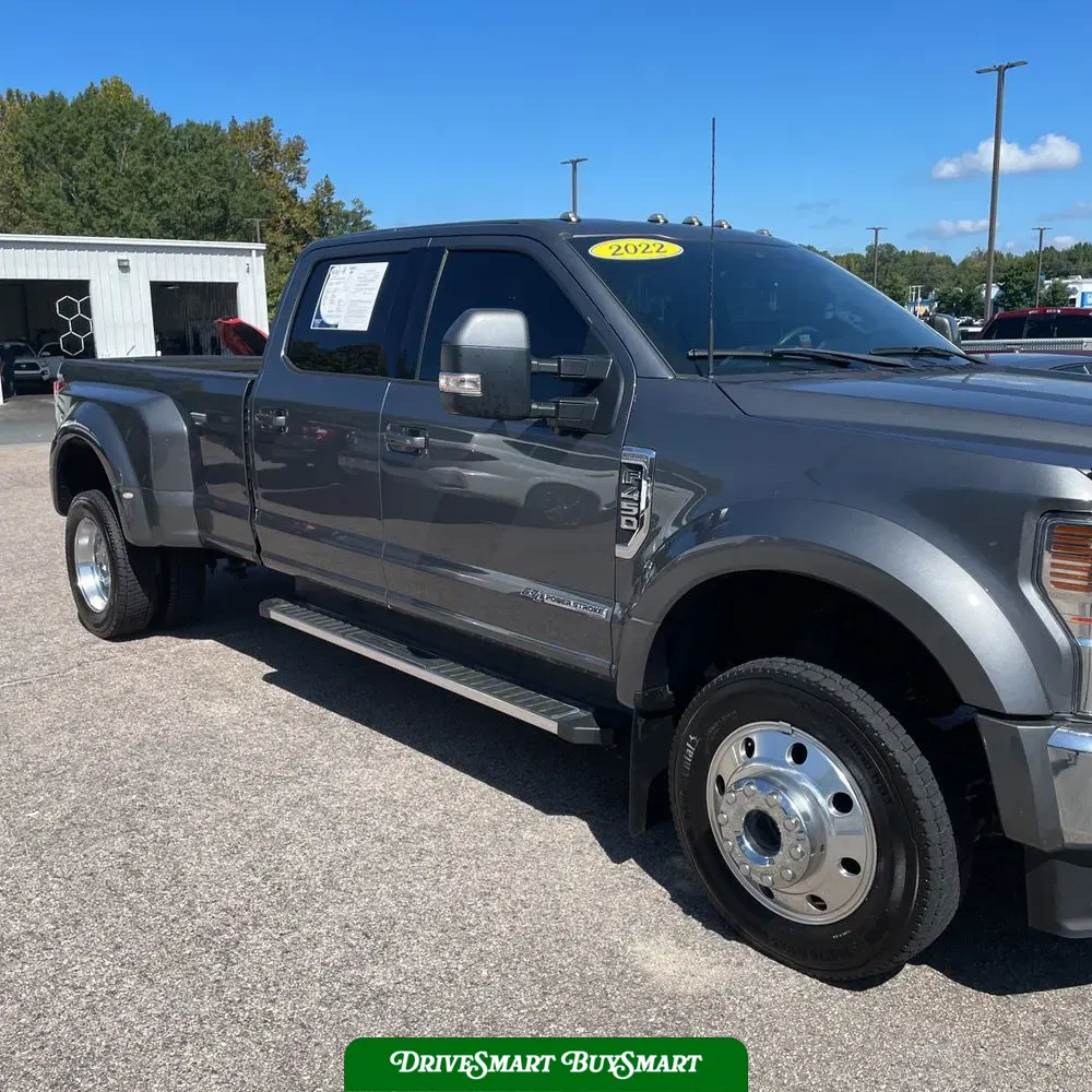 2022 Ford F-450 Super Duty Lariat