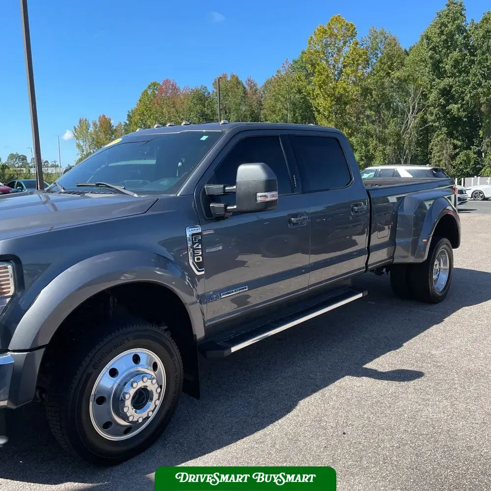 2022 Ford F-450 Super Duty Lariat