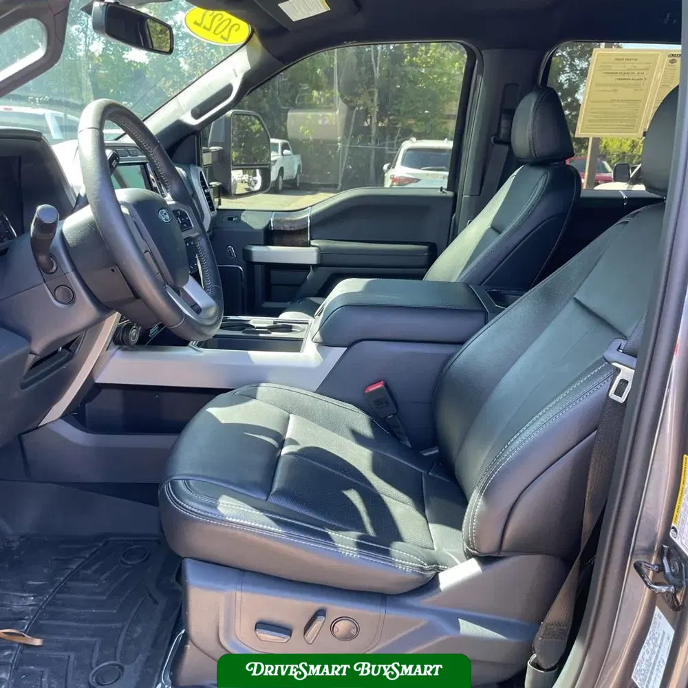 2022 Ford F-450 Super Duty Lariat