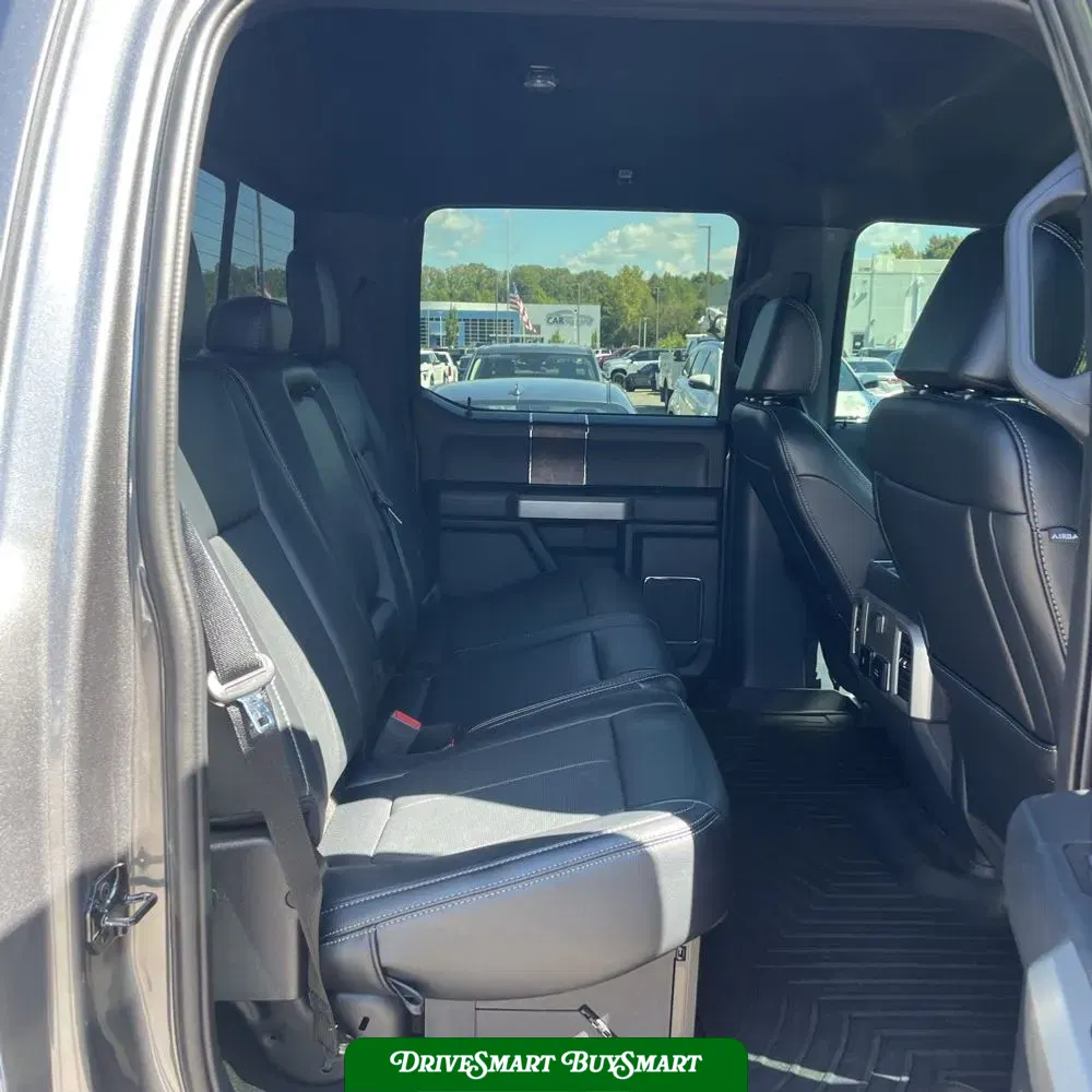 2022 Ford F-450 Super Duty Lariat