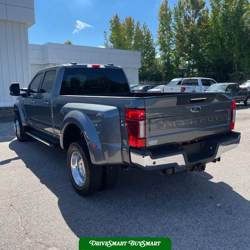 2022 Ford F-450 Super Duty Lariat