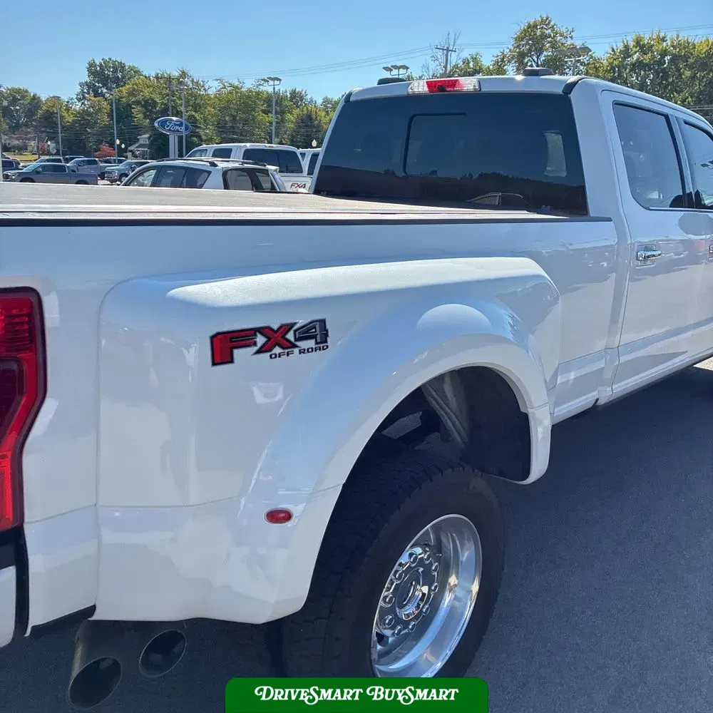 2022 Ford F-450 Super Duty Platinum