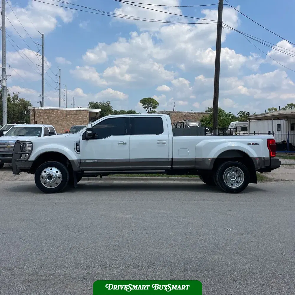 2022 Ford F-450 Super Duty King Ranch