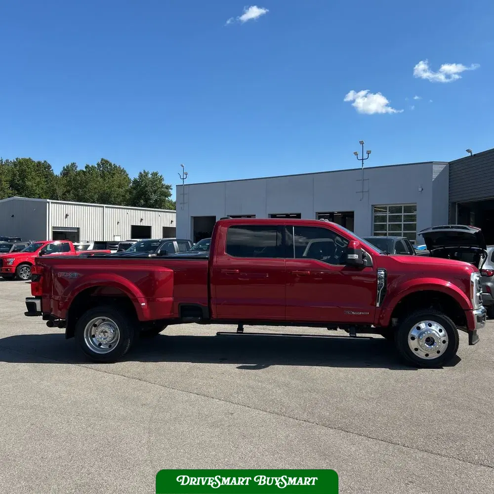 2023 Ford F-450 Super Duty Lariat