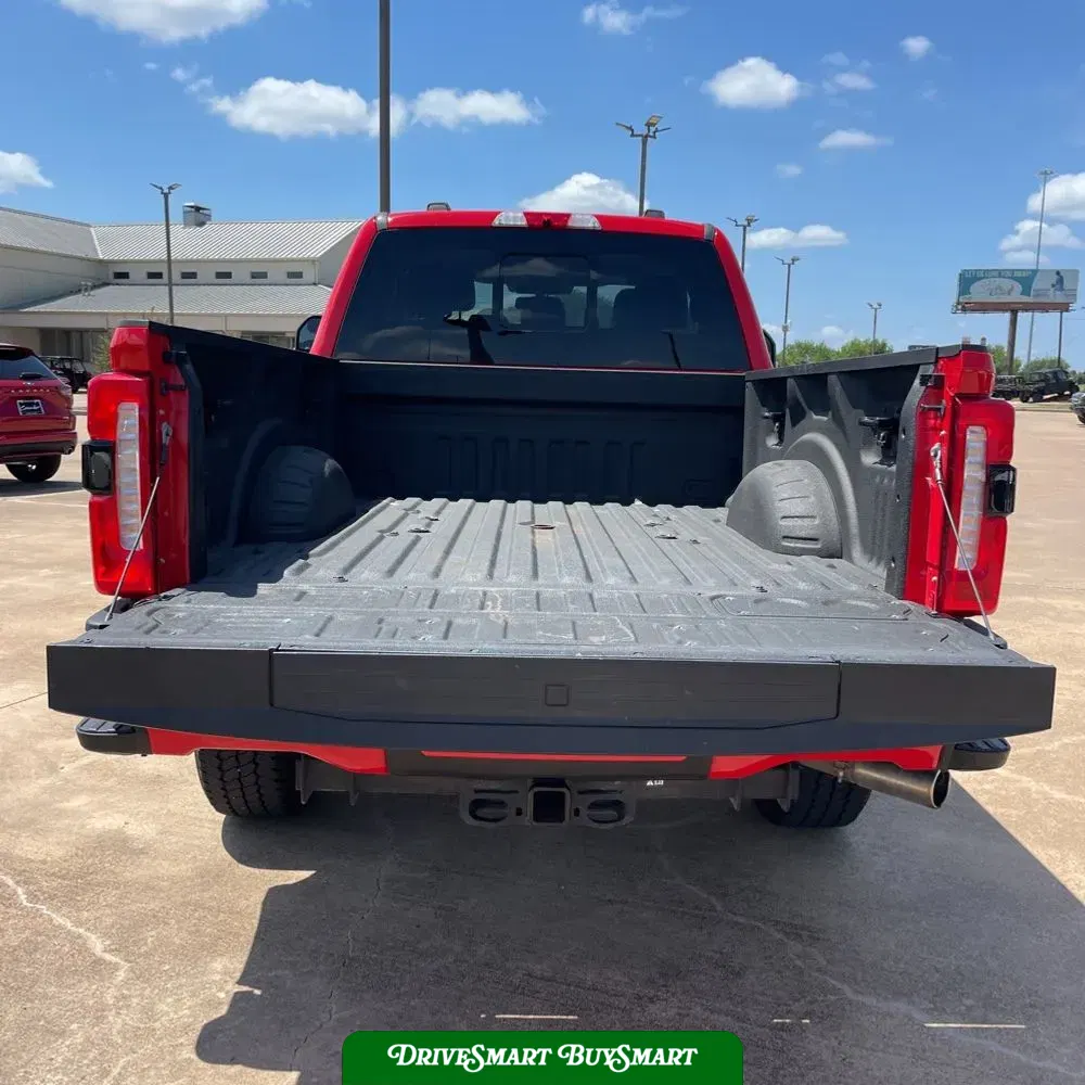 2023 Ford F-350 Super Duty Lariat