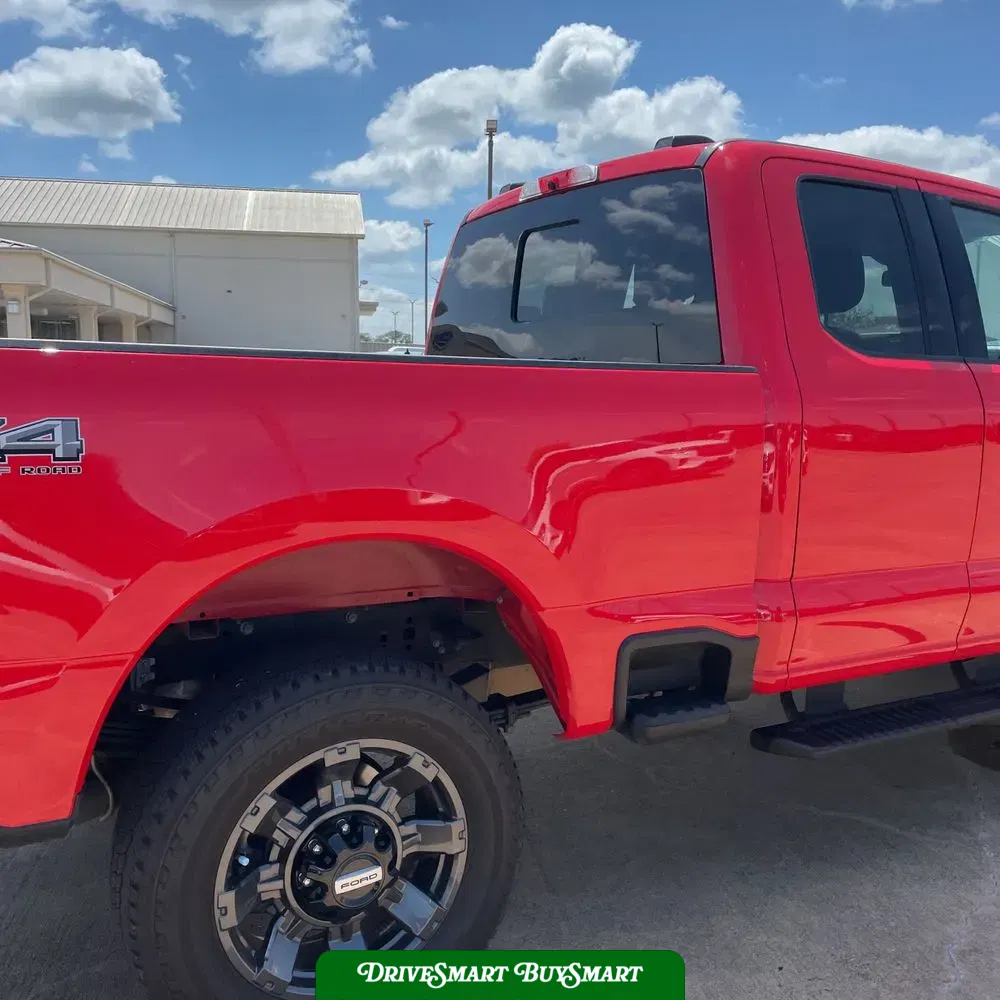 2023 Ford F-350 Super Duty Lariat