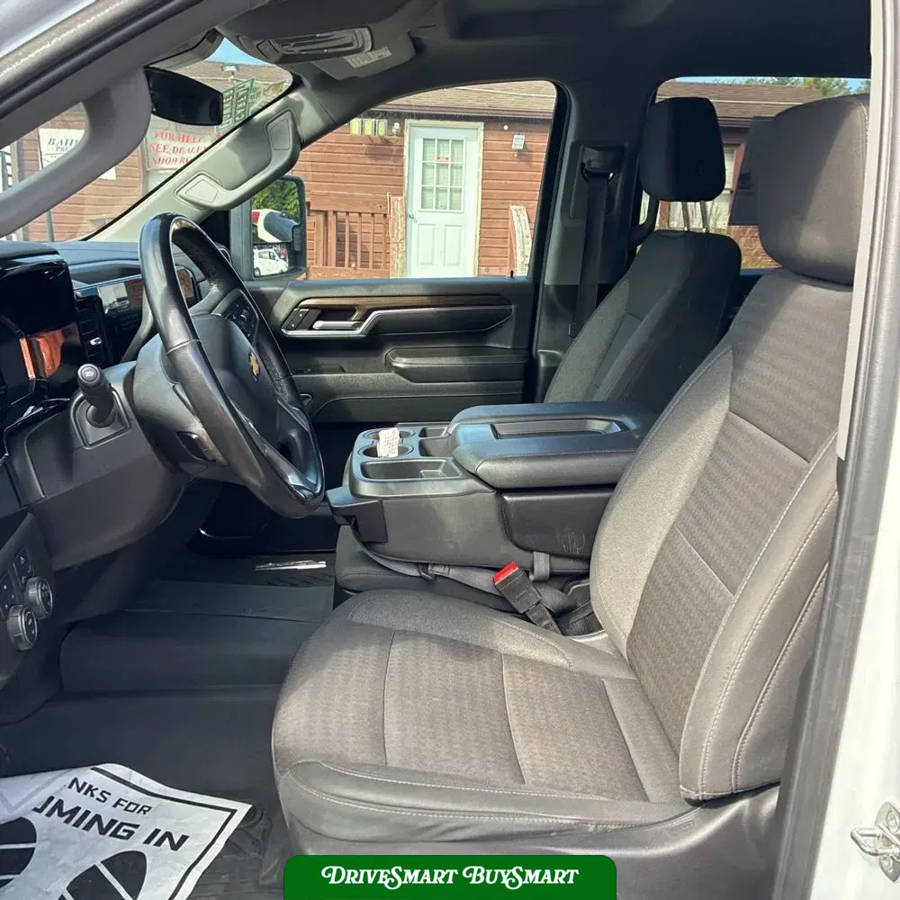 2024 Chevrolet Silverado 2500HD LT