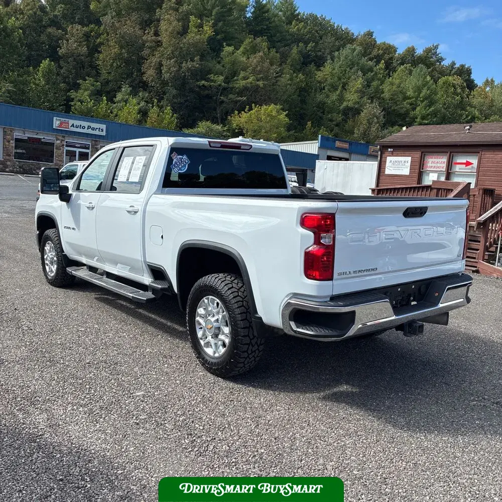 2024 Chevrolet Silverado 2500HD LT