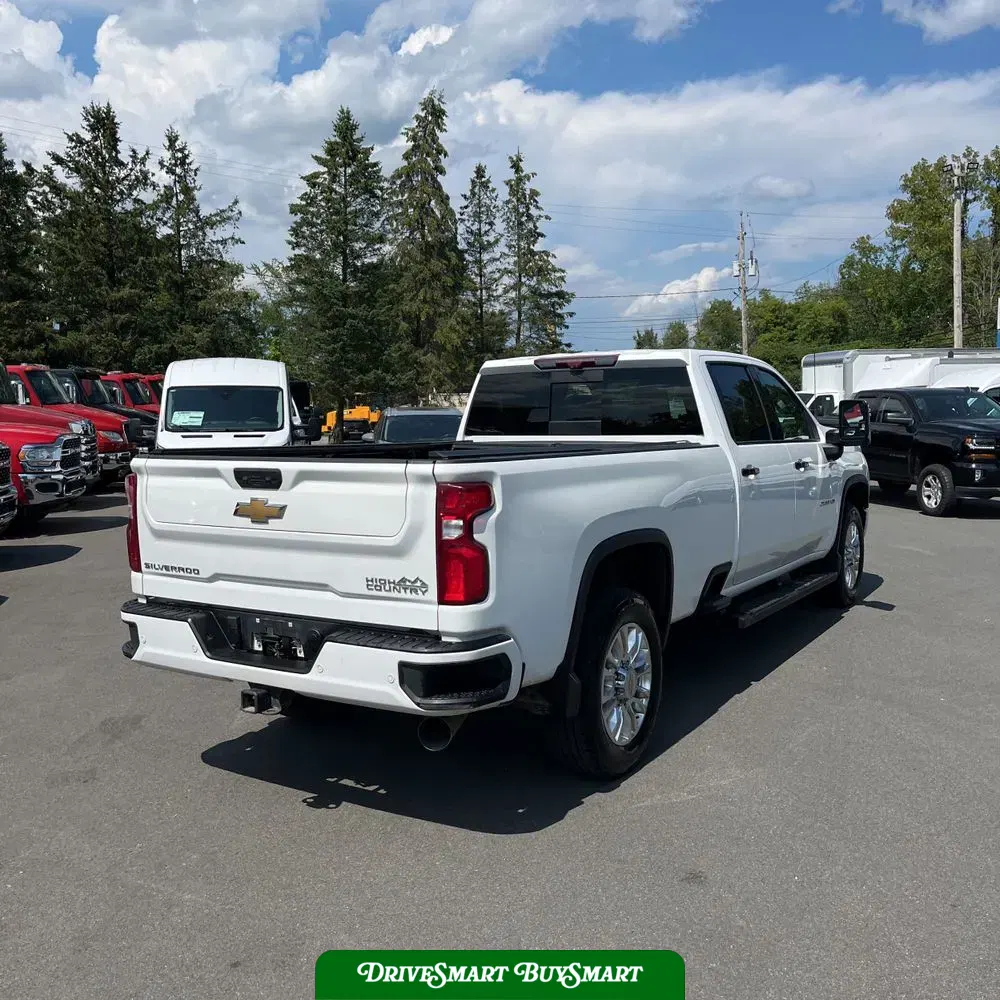 2022 Chevrolet Silverado 2500 High Country