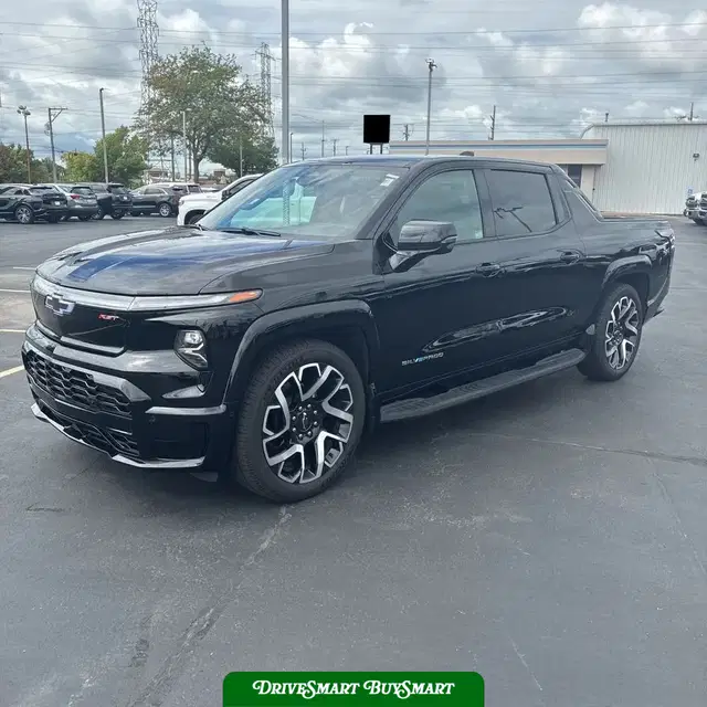 2024 Chevrolet Silverado EV RST