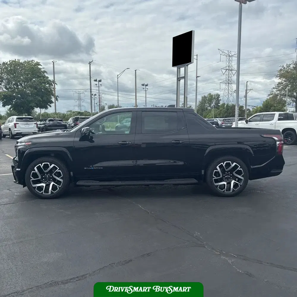 2024 Chevrolet Silverado EV RST