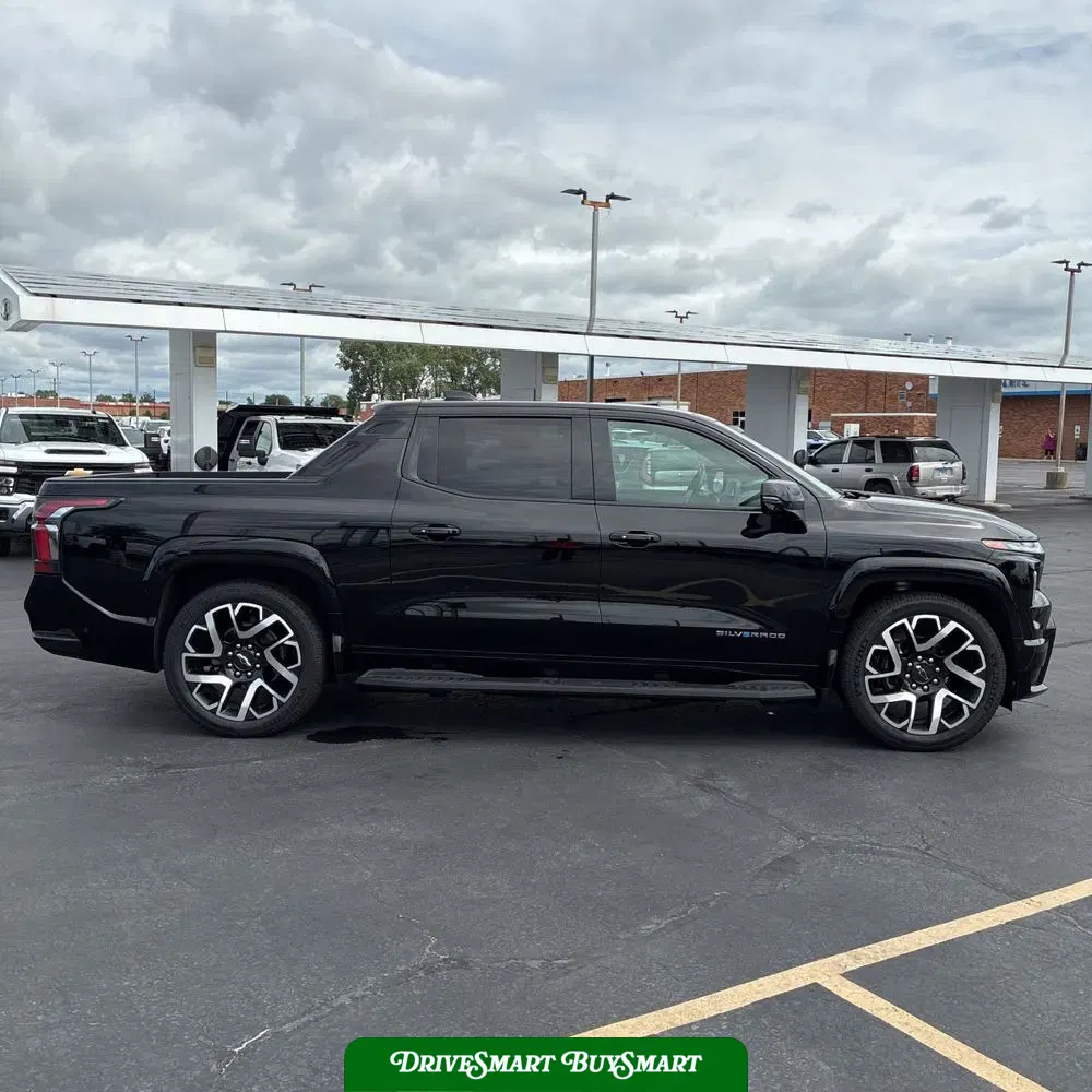 2024 Chevrolet Silverado EV RST