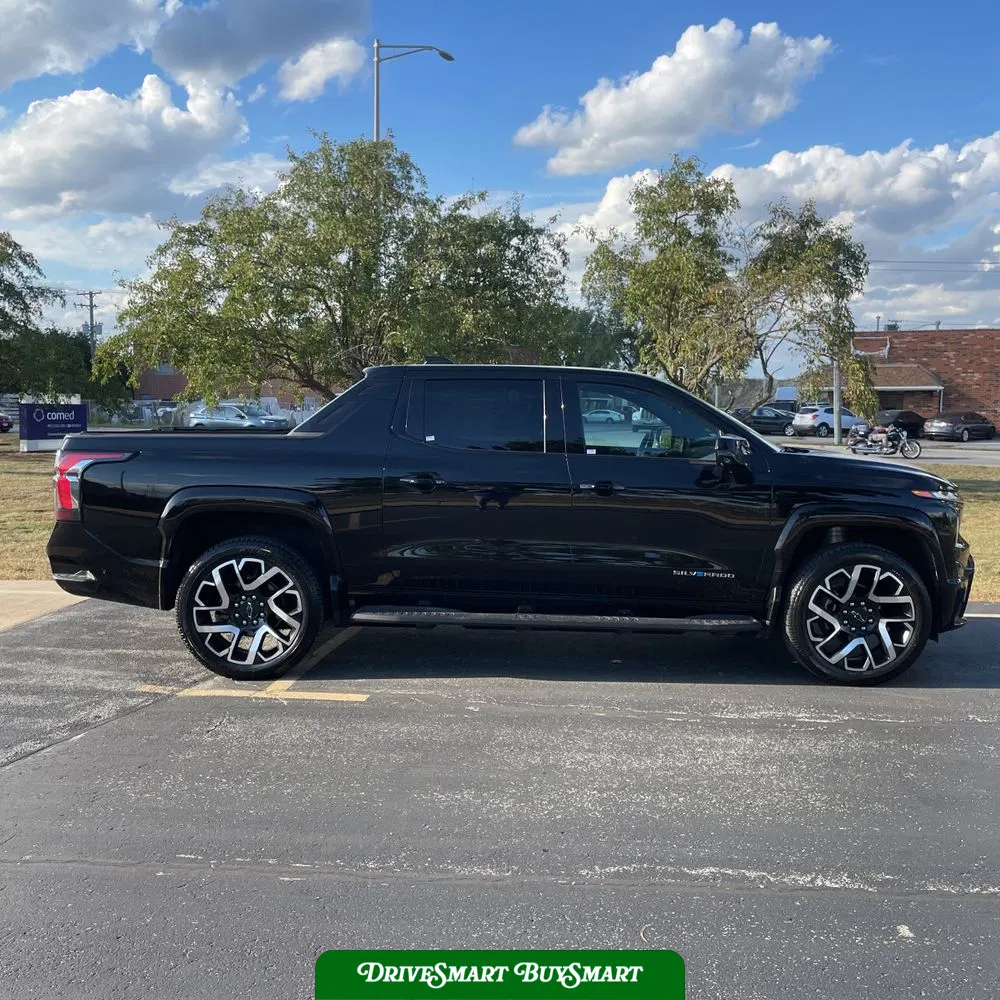 2024 Chevrolet Silverado EV RST