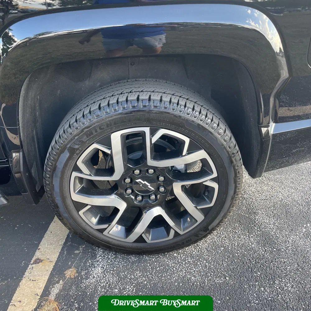 2024 Chevrolet Silverado EV RST