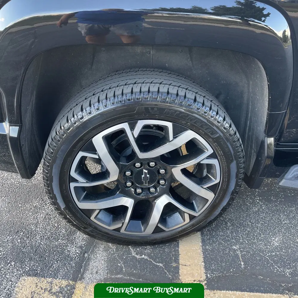 2024 Chevrolet Silverado EV RST