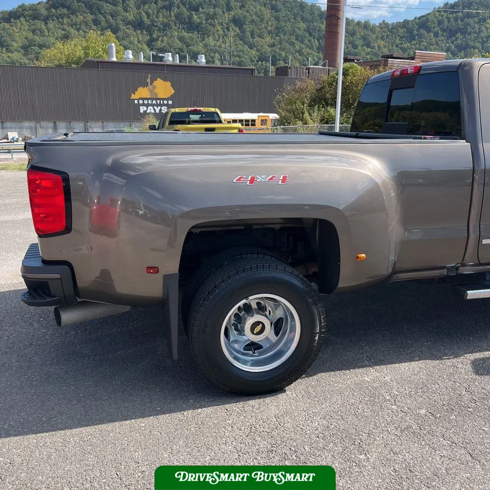 2015 Chevrolet Silverado 3500 High Country