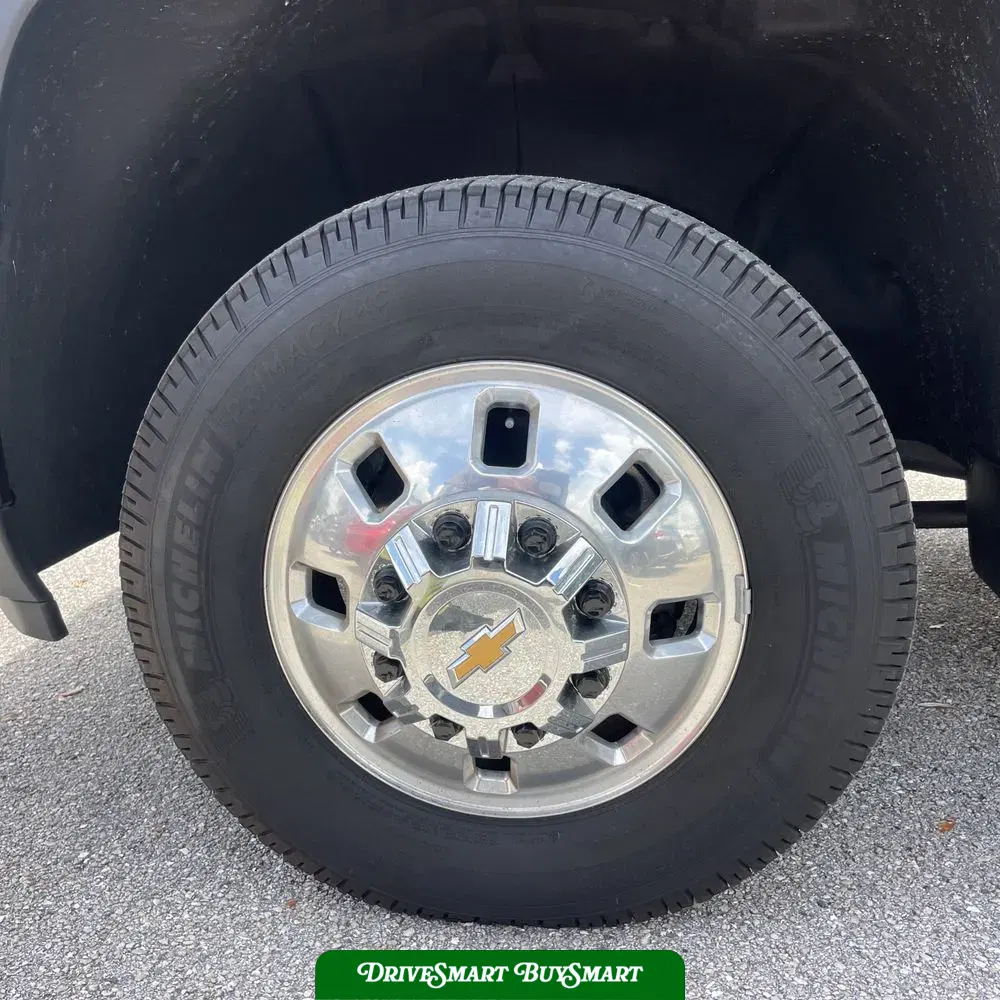 2025 Chevrolet Silverado 3500HD High Country