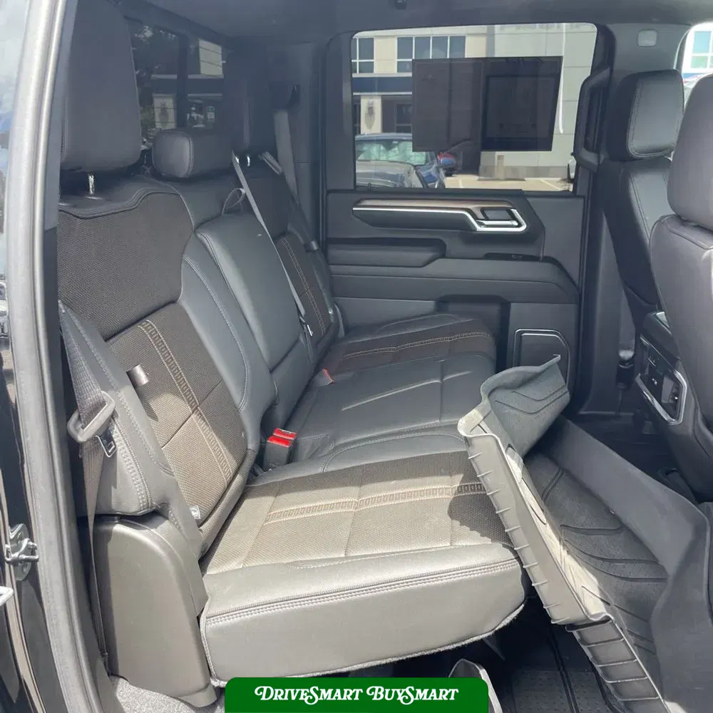 2025 Chevrolet Silverado 3500HD High Country