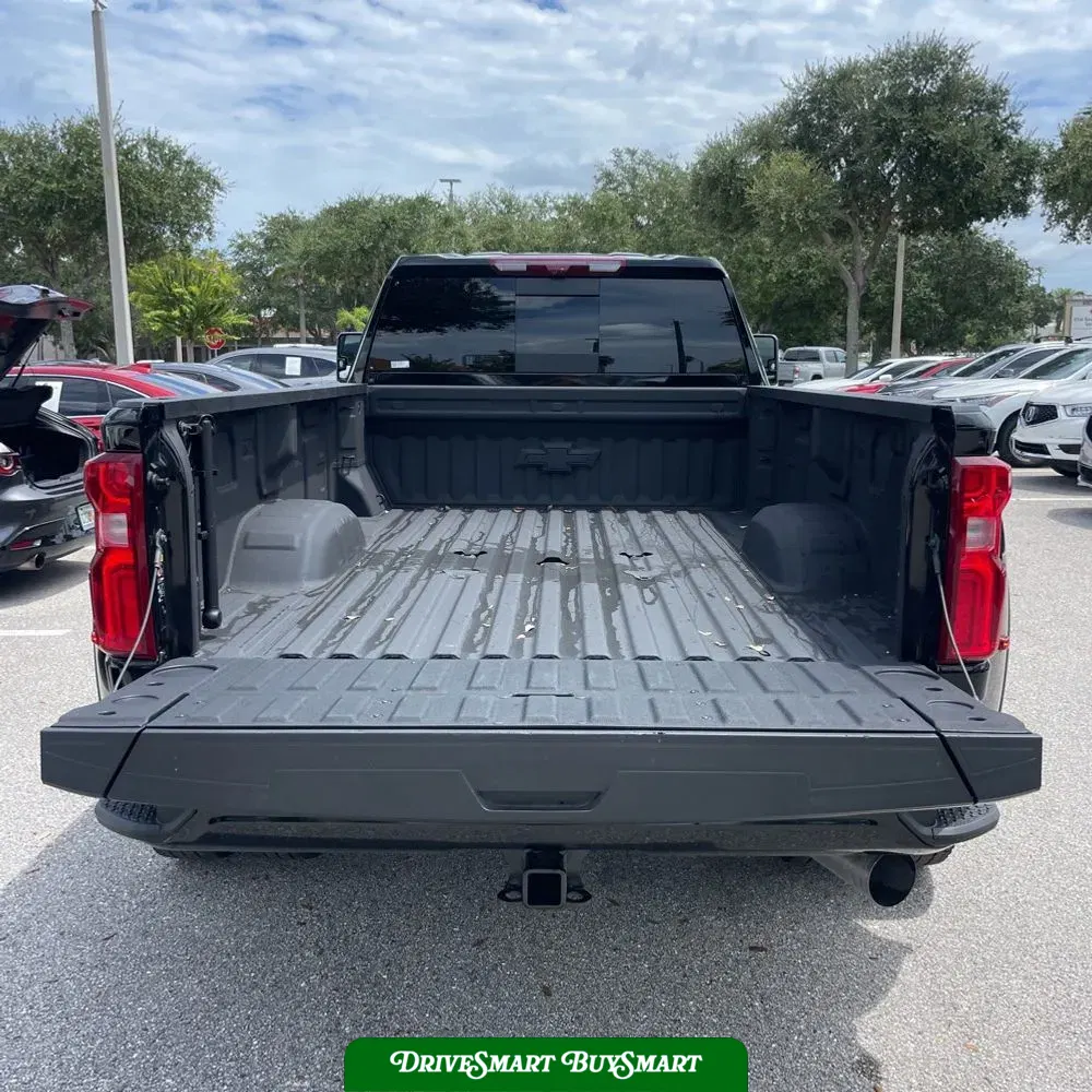 2025 Chevrolet Silverado 3500HD High Country