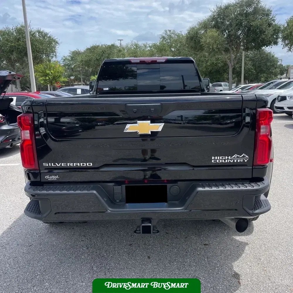 2025 Chevrolet Silverado 3500HD High Country