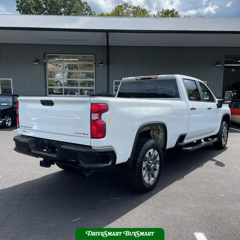 2023 Chevrolet Silverado 2500HD Custom