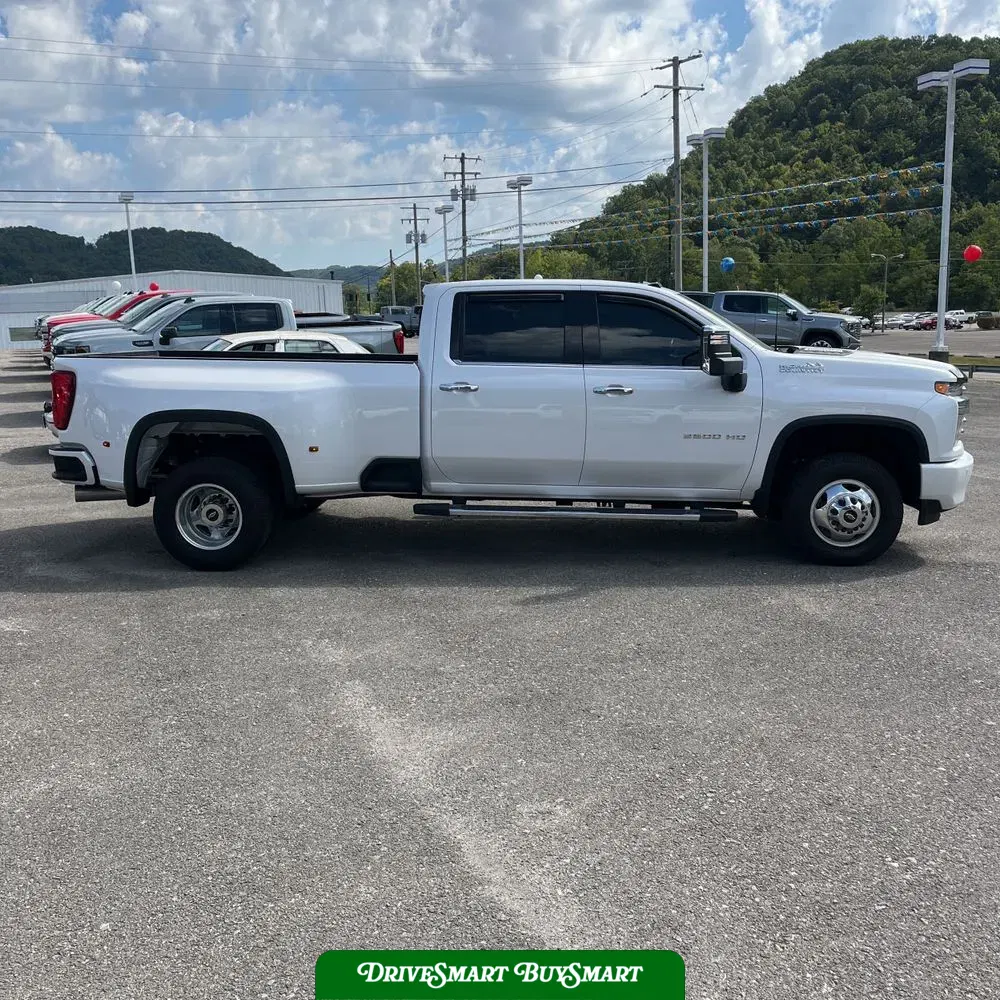 2022 Chevrolet Silverado 3500HD High Country