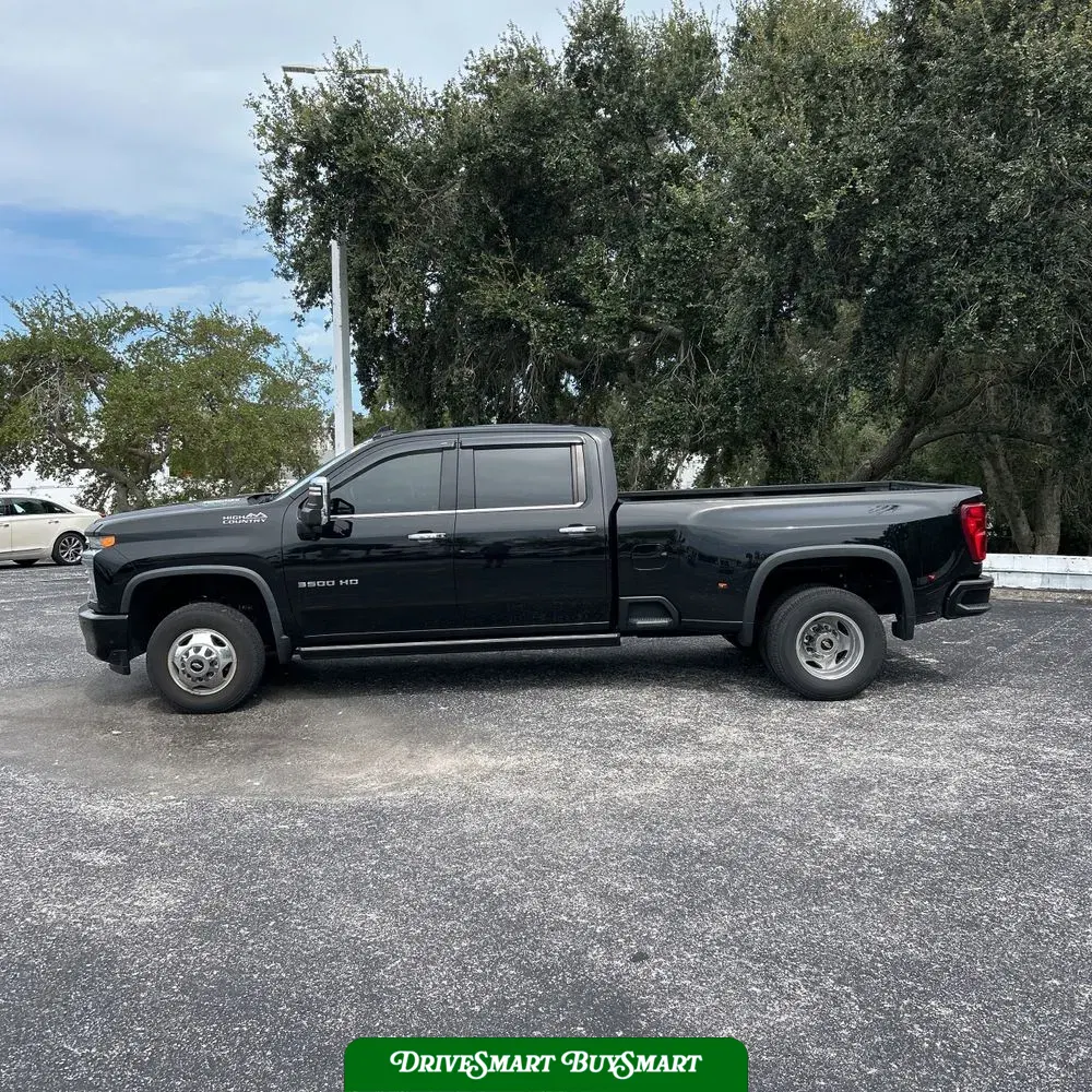 2022 Chevrolet Silverado 3500HD High Country