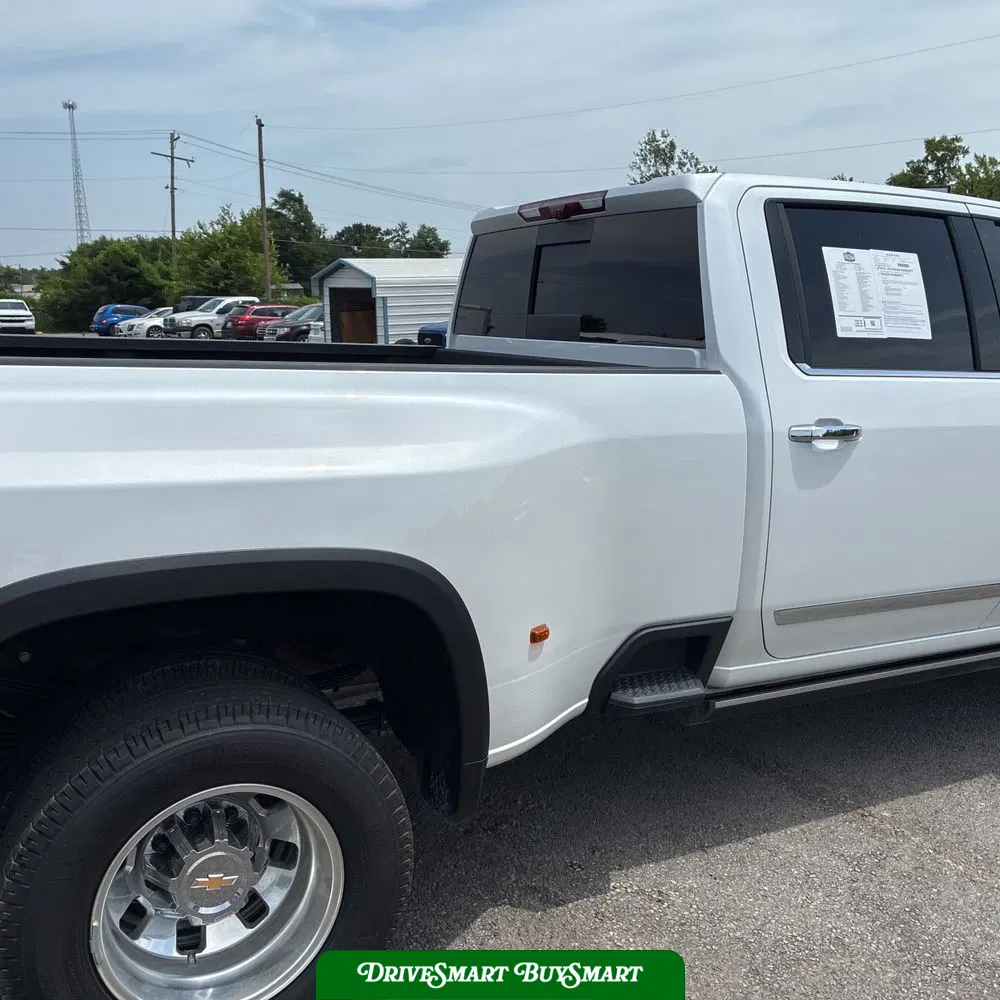2024 Chevrolet Silverado 3500HD High Country