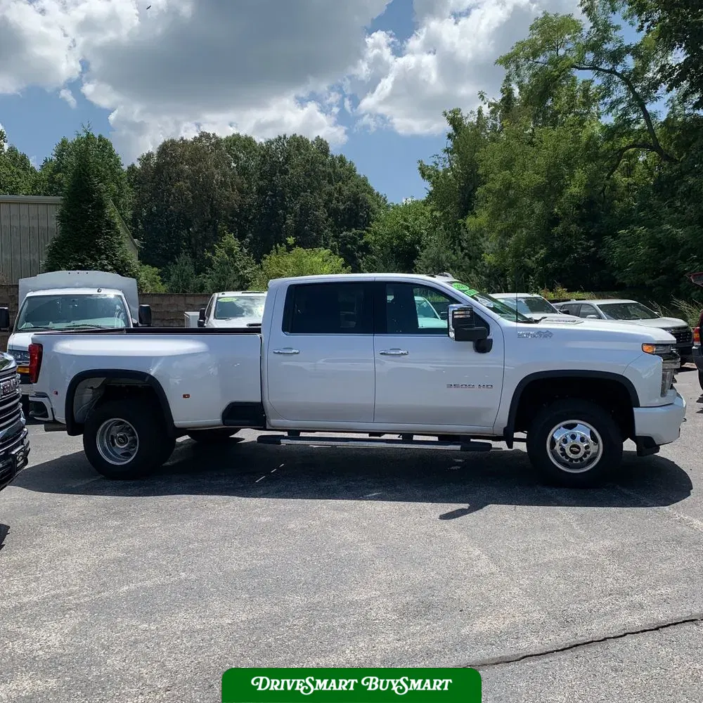 2023 Chevrolet Silverado 3500HD High Country