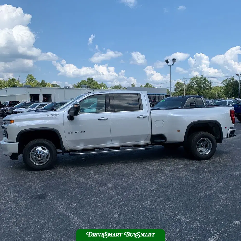 2023 Chevrolet Silverado 3500HD High Country