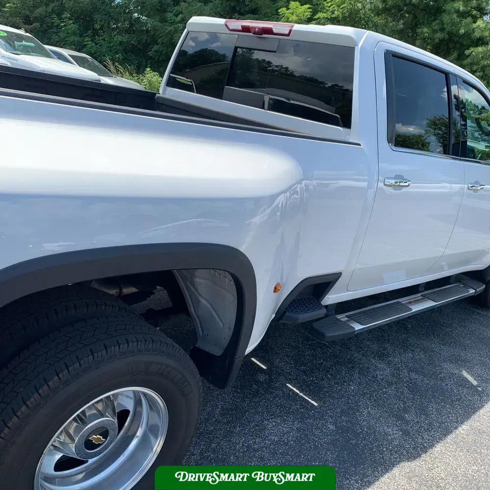 2023 Chevrolet Silverado 3500HD High Country