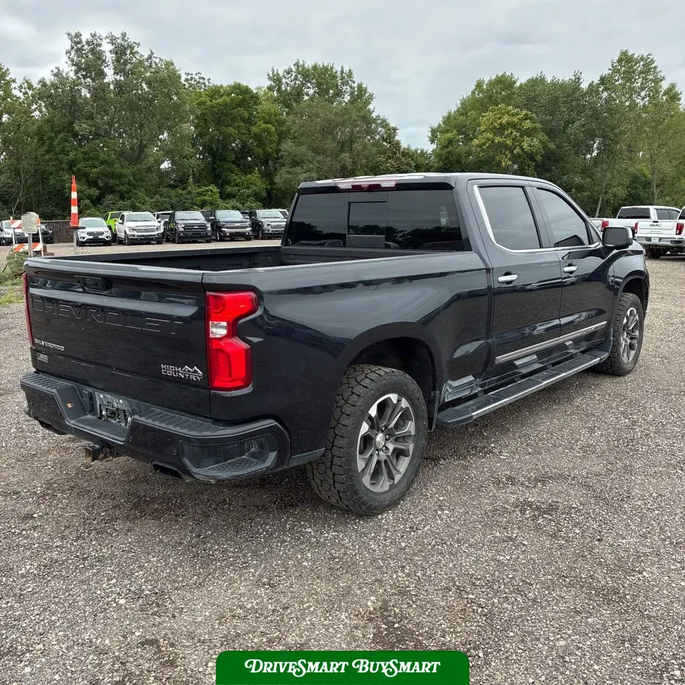 2022 Chevrolet Silverado 1500 High Country
