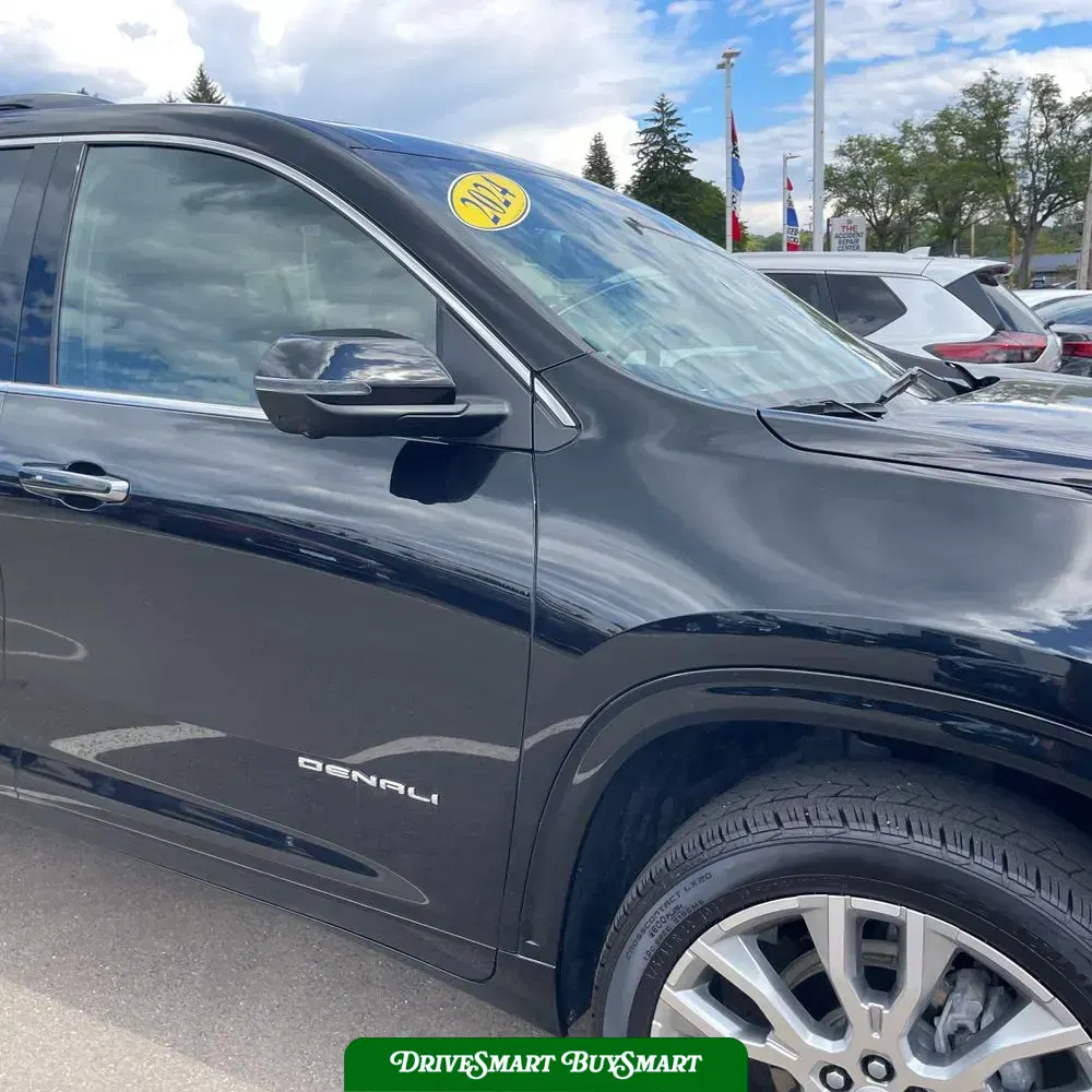 2024 GMC Acadia Denali