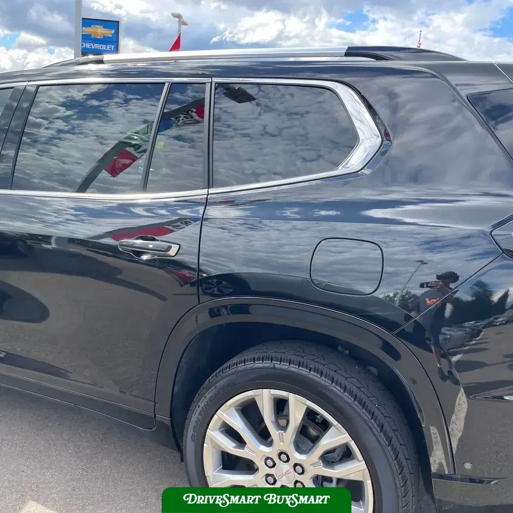 2024 GMC Acadia Denali