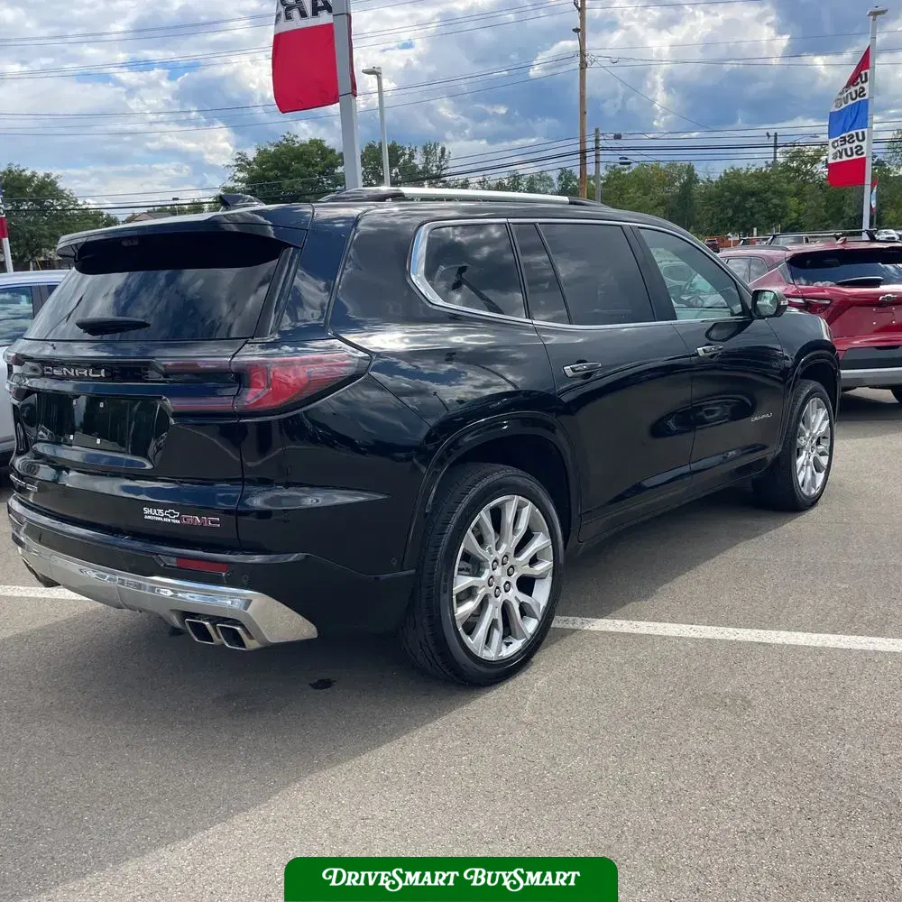 2024 GMC Acadia Denali