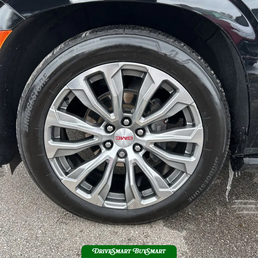 2022 GMC Yukon Denali