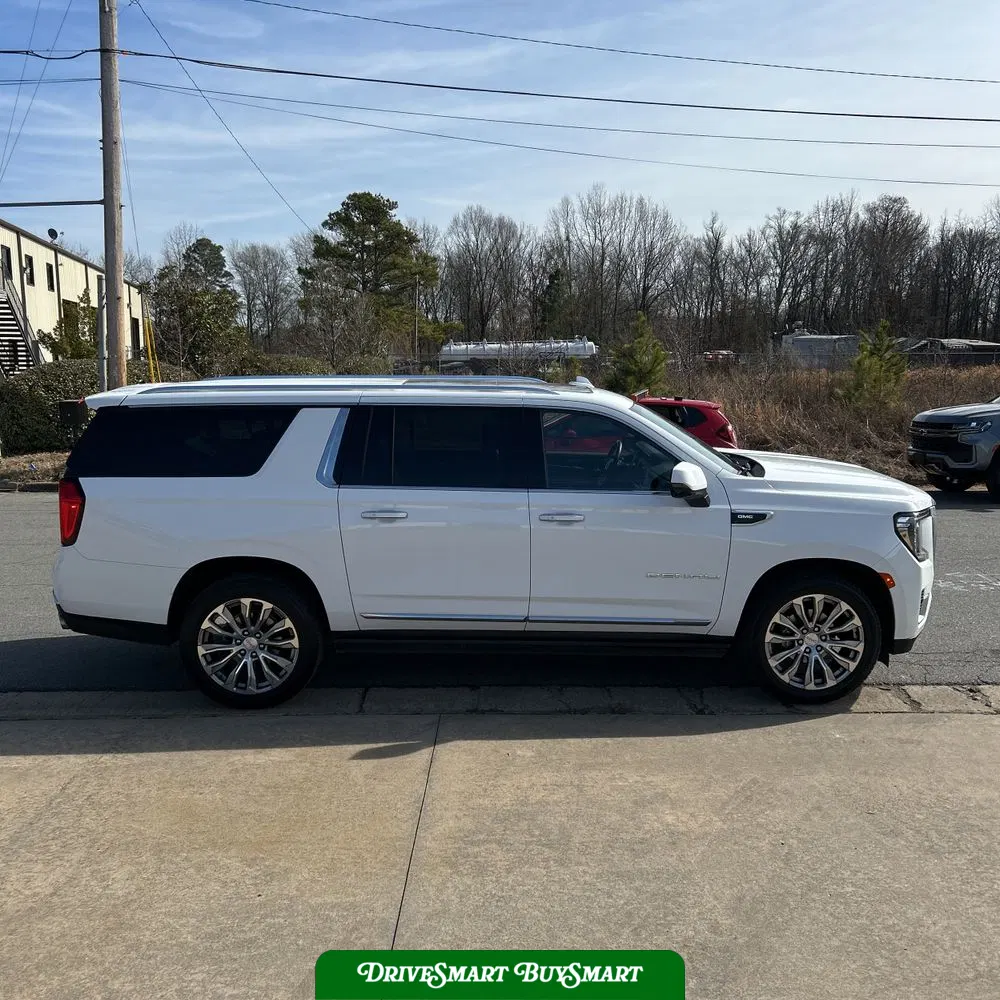 2023 GMC Yukon XL Denali