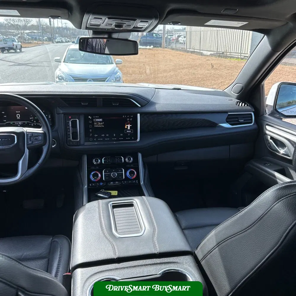 2023 GMC Yukon XL Denali