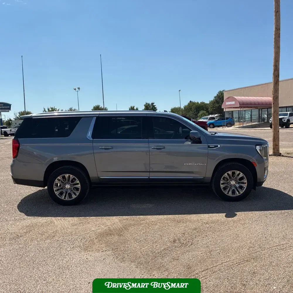 2022 GMC Yukon XL Denali