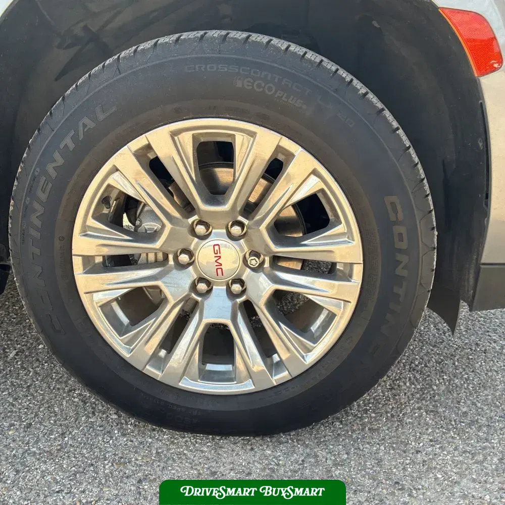 2022 GMC Yukon XL Denali