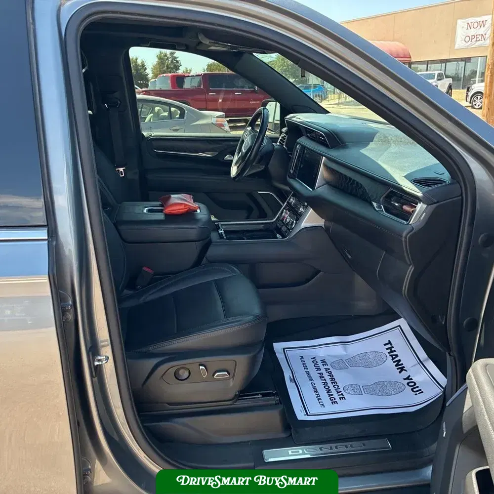 2022 GMC Yukon XL Denali
